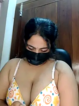 Snapshot of nosrat014 chatting on June 5, 2026, 6:13 pm nosrat014 online show from June 5, 2026, 6:13 pm