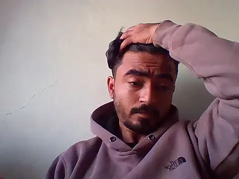 Snapshot of no_one_knows_ chatting on December 14, 2025, 2:50 am no one knows online show from December 14, 2025, 2:50 am