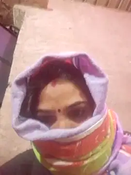 Snapshot of Laxmi9090 chatting on January 8, 2026, 12:02 am Laxmi9090 online show from January 8, 2026, 12:02 am