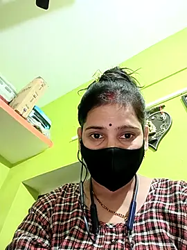 Snapshot of Lali-laila chatting on December 15, 2025, 5:06 pm Lali-laila online show from December 15, 2025, 5:06 pm