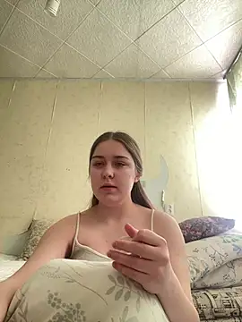 Yaseniya  online show from March 10, 2026, 6:51 am