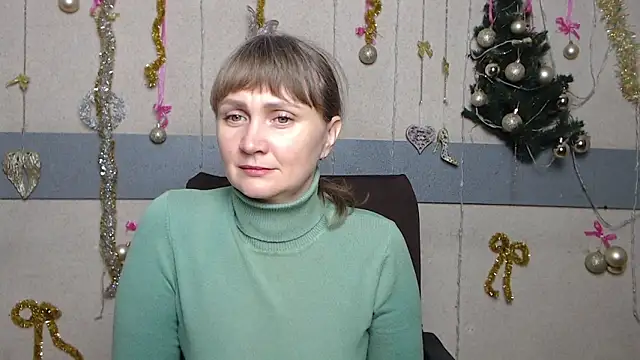 Snapshot of KellyClar chatting on December 15, 2025, 5:55 am KellyClar online show from December 15, 2025, 5:55 am