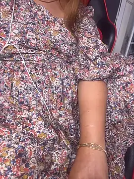 Snapshot of butterflyslay chatting on March 9, 2026, 8:13 pm butterflyslay online show from March 9, 2026, 8:13 pm