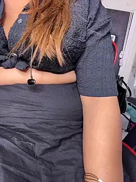 Snapshot of butterflyslay chatting on March 22, 2026, 10:51 am butterflyslay online show from March 22, 2026, 10:51 am