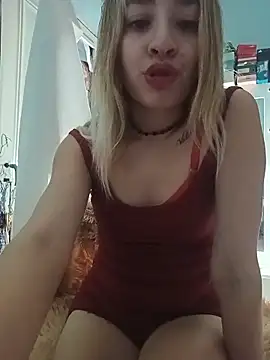 soylulita07 online show from April 11, 2026, 6:18 am