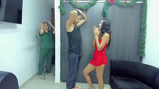 Snapshot of Hot_sexmature chatting on December 15, 2025, 11:25 am Hot sexmature online show from December 15, 2025, 11:25 am