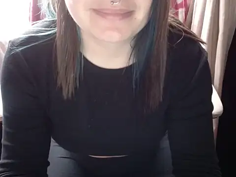 Snapshot of 666maskgirl chatting on May 15, 2026, 4:58 pm 666maskgirl online show from May 15, 2026, 4:58 pm