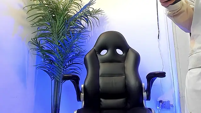 Snapshot of sebastamayo_ chatting on January 8, 2026, 9:39 pm sebastamayo online show from January 8, 2026, 9:39 pm