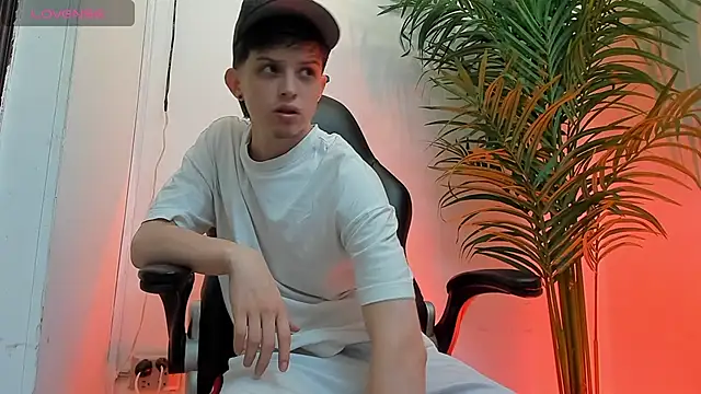 Snapshot of sebastamayo_ chatting on January 16, 2026, 8:57 pm sebastamayo online show from January 16, 2026, 8:57 pm