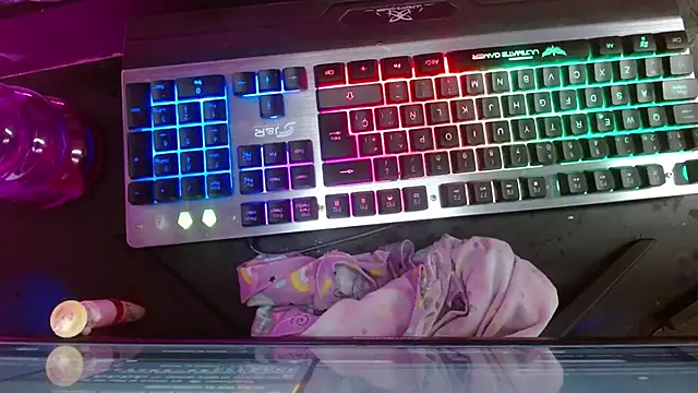 Snapshot of kari-10 chatting on December 13, 2025, 7:53 pm kari-10 online show from December 13, 2025, 7:53 pm