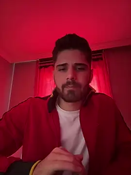 Snapshot of berke3424 chatting on April 5, 2026, 1:30 pm berke3424 online show from April 5, 2026, 1:30 pm