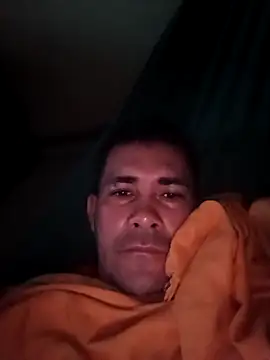 Snapshot of Juven1632 chatting on March 8, 2026, 9:02 am Juven1632 online show from March 8, 2026, 9:02 am