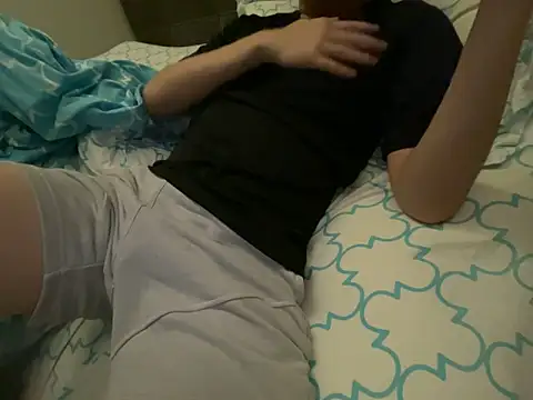 YourBoYyyyyyyy online show from February 4, 2026, 8:36 pm