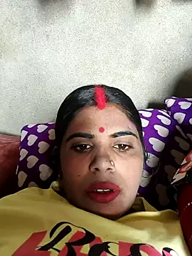 Sexy Rajkumari123 online show from March 16, 2026, 10:52 am