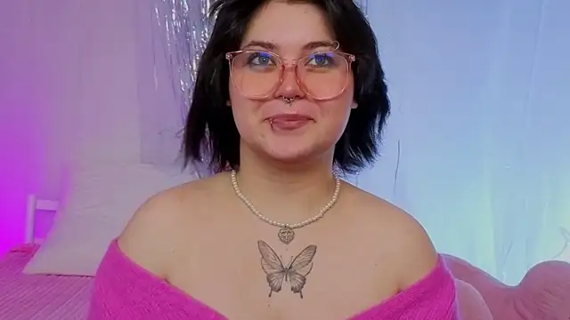 Snapshot of Choee_Bliss chatting on December 15, 2025, 8:51 am Choee Bliss online show from December 15, 2025, 8:51 am