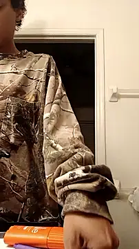 Teeskii  online show from December 17, 2025, 10:10 am