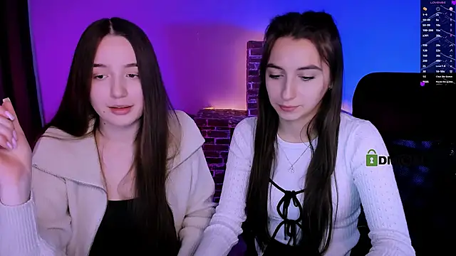 mila firee online show from January 10, 2026, 10:06 am