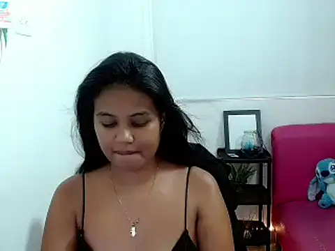 Snapshot of Shawnycarson chatting on May 19, 2026, 6:14 pm Shawnycarson online show from May 19, 2026, 6:14 pm