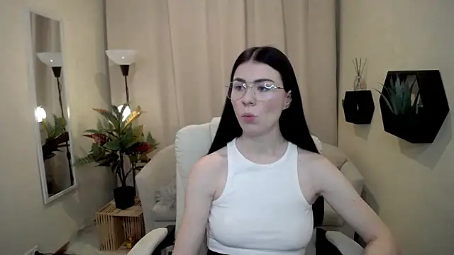 Snapshot of MilaSecret55 chatting on January 18, 2026, 7:12 am MilaSecret55 online show from January 18, 2026, 7:12 am