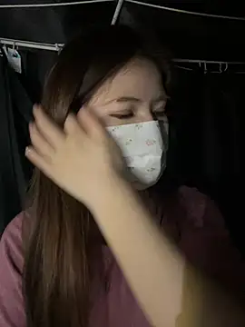 Momochen8839 online show from March 2, 2026, 1:18 pm