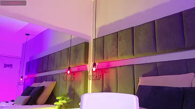 luna blannco online show from February 13, 2026, 12:56 pm