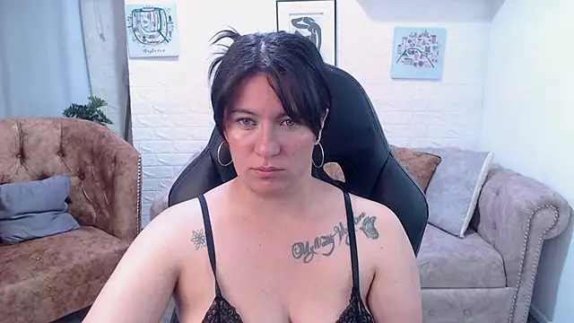 Snapshot of amanda_rousee chatting on May 6, 2026, 3:24 am amanda rousee online show from May 6, 2026, 3:24 am