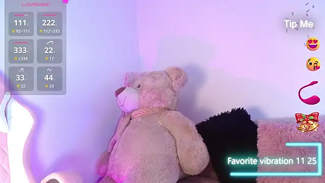 Snapshot of Ana_herrera chatting on December 16, 2025, 11:26 am Ana herrera online show from December 16, 2025, 11:26 am