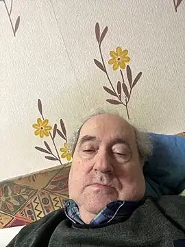 csikar online show from February 6, 2026, 6:00 pm