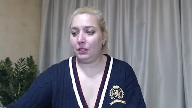 sweetpussy13 online show from April 18, 2026, 5:22 am