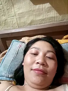 Happy sexyx online show from December 16, 2025, 10:59 pm