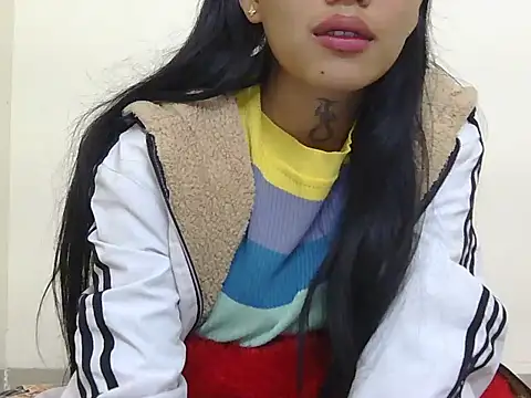 Snapshot of Cristina_love69 chatting on December 17, 2025, 6:36 pm Cristina love69 online show from December 17, 2025, 6:36 pm