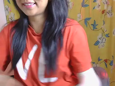 Cristina love69 online show from April 4, 2026, 6:00 am