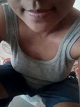 Snapshot of Cristina_love69 chatting on July 20, 2026, 11:56 am Cristina love69 online show from July 20, 2026, 11:56 am
