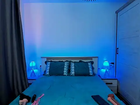 Snapshot of MistressKarla1 chatting on December 14, 2025, 12:21 pm MistressKarla1 online show from December 14, 2025, 12:21 pm