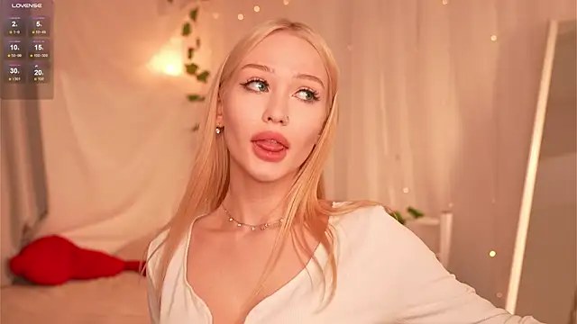 party 4 u online show from December 18, 2025, 2:34 pm