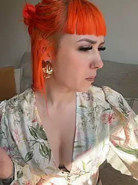 ScarletVixenLive online show from April 15, 2026, 12:23 pm