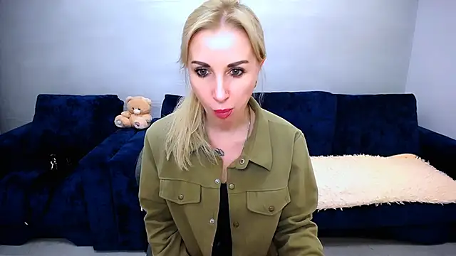 Hanna--Sweet online show from May 17, 2026, 3:19 pm