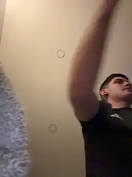 Valentino ceratti online show from December 16, 2025, 12:04 am