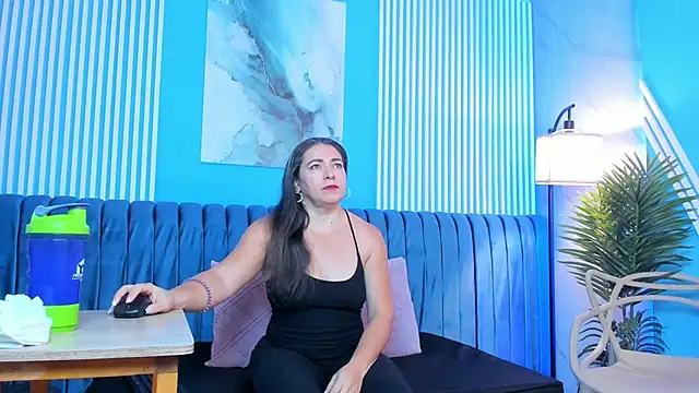 dahianeconnor online show from March 21, 2026, 11:37 am