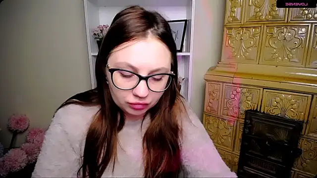 LiliaErmi online show from January 16, 2026, 4:22 pm