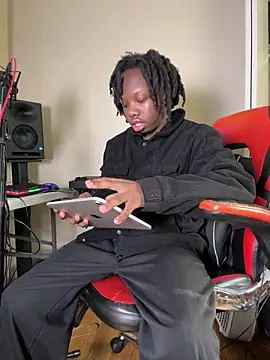 YourLittleBoyfriend online show from February 28, 2026, 8:43 pm