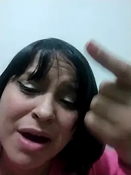 Snapshot of Bluesky-668 chatting on December 17, 2025, 3:23 am Bluesky-668 online show from December 17, 2025, 3:23 am