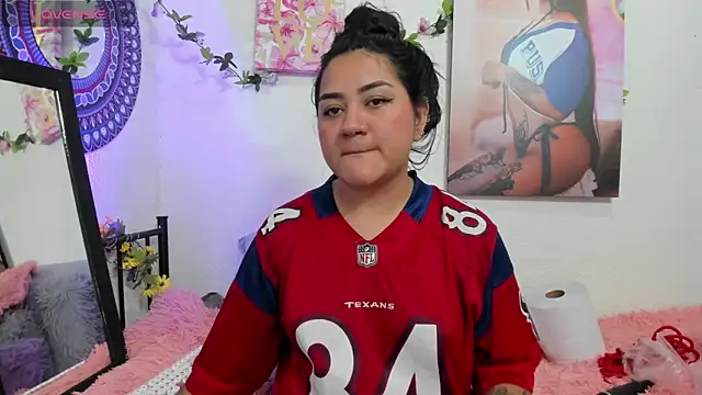 Hanna moore10 online show from April 14, 2026, 8:59 pm