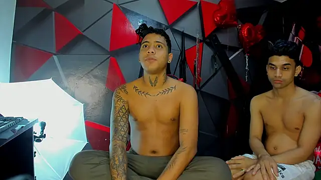 Hot Boys 69 online show from February 17, 2026, 12:01 pm