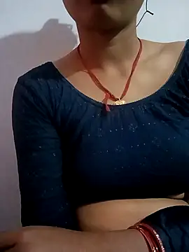 Snapshot of Arti_hot44A chatting on December 20, 2025, 8:54 am Arti hot44A online show from December 20, 2025, 8:54 am