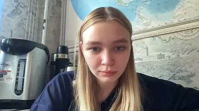 Snapshot of Leifuture chatting on June 23, 2026, 5:05 am Leifuture online show from June 23, 2026, 5:05 am