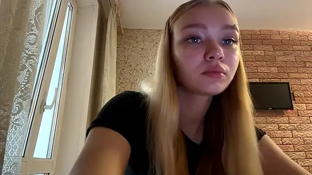 Snapshot of Leifuture chatting on July 16, 2026, 2:28 am Leifuture online show from July 16, 2026, 2:28 am