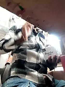 mohit08desi online show from January 11, 2026, 8:19 am