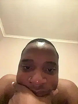 Snapshot of TaurusFantasy chatting on December 15, 2025, 10:14 pm TaurusFantasy online show from December 15, 2025, 10:14 pm