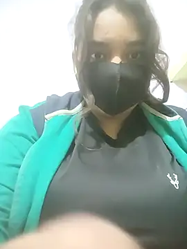 Yaya 345 online show from December 17, 2025, 5:35 am